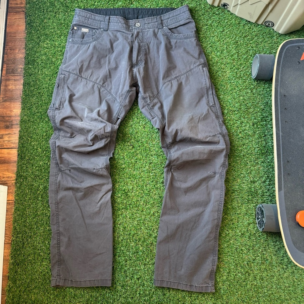 Men’s Kuhl hiking pants grey 36x34” preloved